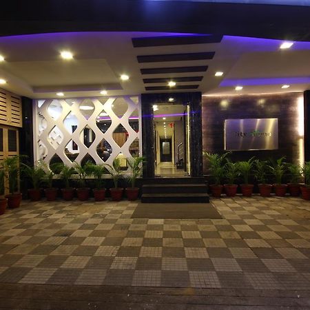City Home Madras Buitenkant foto